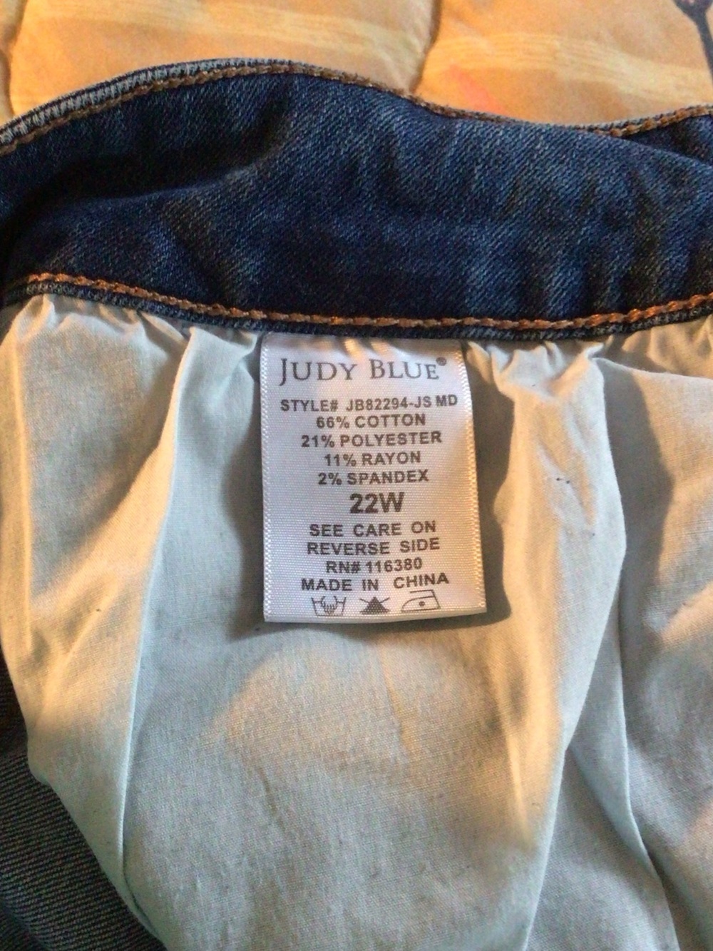 Judy Blue Mid Wash Blue Denim Jeans - Picture 4 of 6